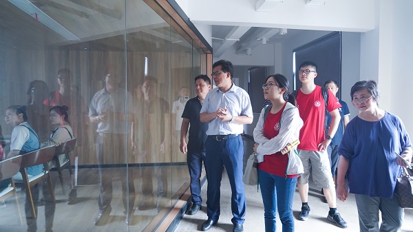 1565848377457858.jpg 03.jpg